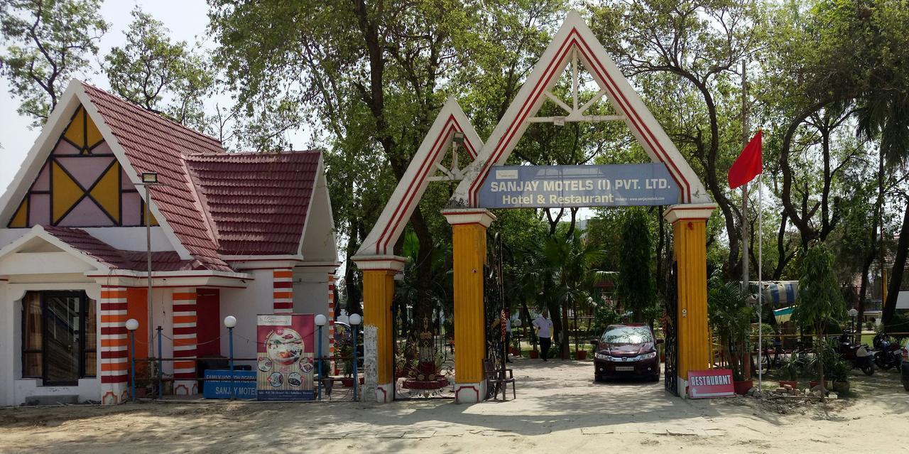Sanjay Motels I Pvt Ltd Pura Raghunāth Екстериор снимка