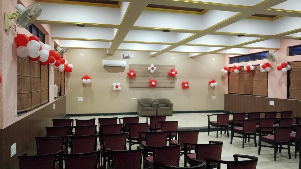 Sanjay Motels I Pvt Ltd Pura Raghunāth Екстериор снимка